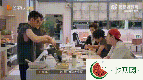 吳卓羲為什么不結(jié)婚(吳卓羲外號(hào)為什么叫吳唱K)